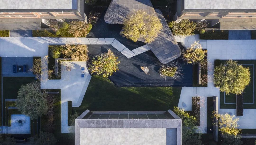 龙湖天奕三居室,龙湖天奕解锁世界前沿