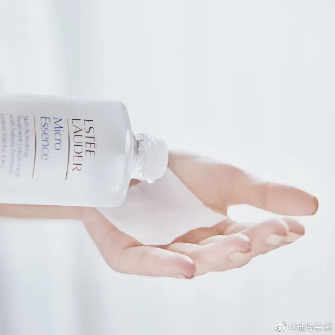 用完这一瓶，你就是夏日里的“樱花肌”女孩