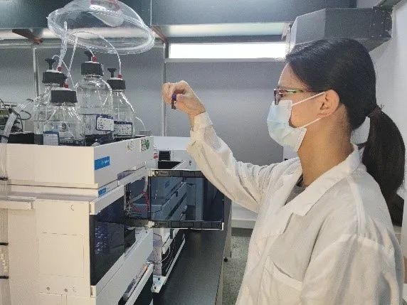 纳米银奶嘴奶瓶对宝宝有害吗,什么牌子奶瓶奶嘴耐用安全