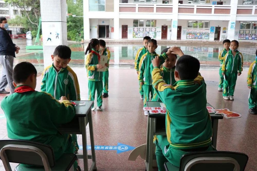 你好红领巾主题活动,你好红领巾主题一年级