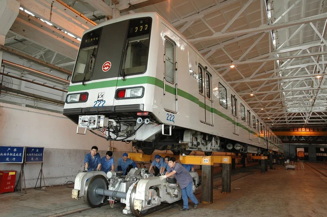 上海地铁2号线西瓜出站,上海地铁2号线西瓜内藏门