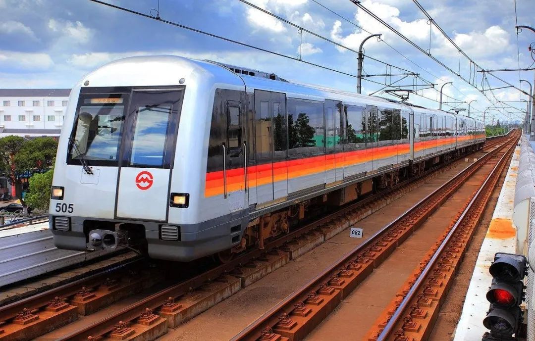 上海地铁胖头鱼号列车,上海地铁2号线西瓜线