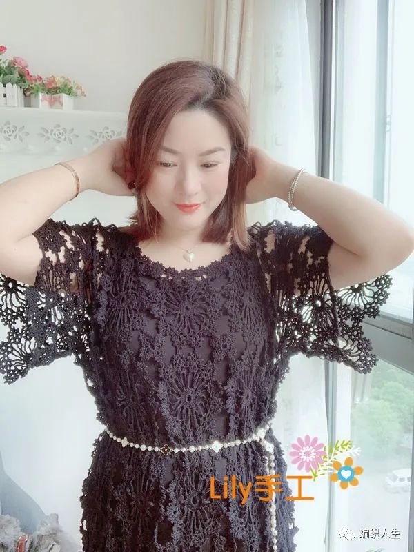 花涧溪：女士夏季钩针套头拼花连衣裙（有编织图解）