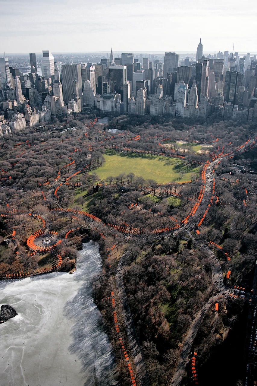 魂归大地传奇艺术家克里斯托逝世,大地艺术家克里斯托