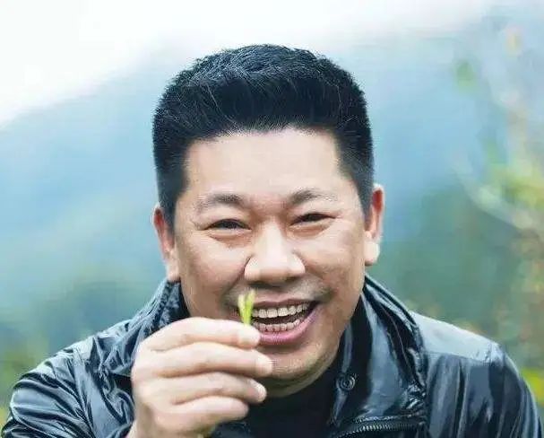 杜国楹8848小罐茶,杜国楹小罐茶背佳