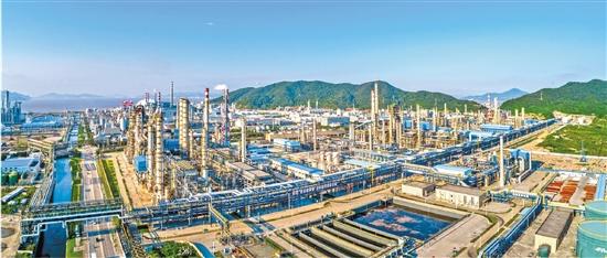 浙报整版｜宁波大榭开发区：擦亮高质量发展精品区“金字招牌”