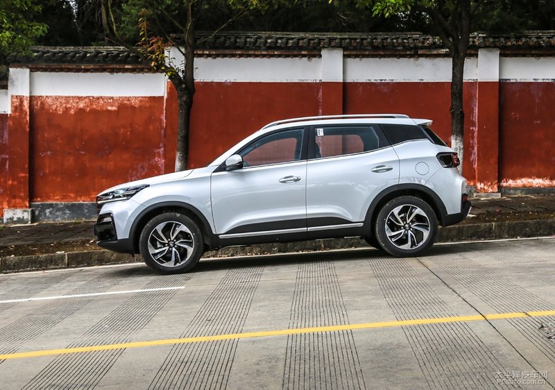 凯翼炫界2021款1.5lcvt尊享版,凯翼炫界预售3天