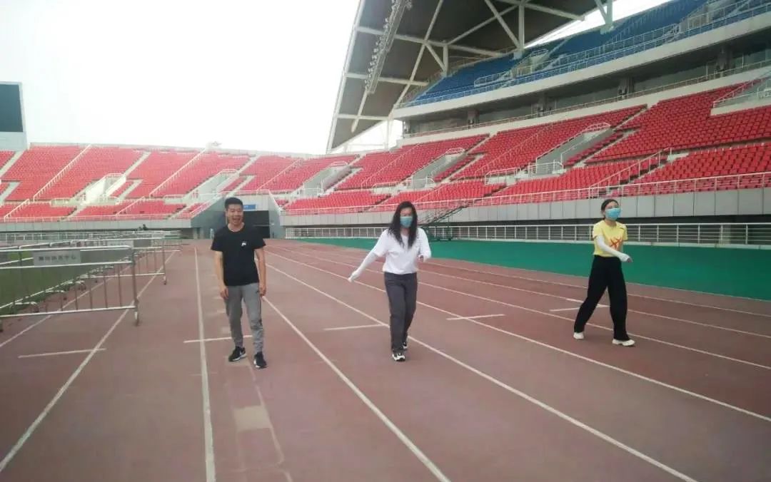 动起来世界体育,动起来广场舞完整版现场直播