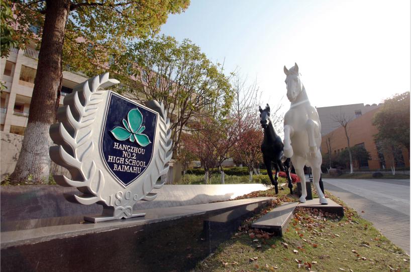 在学校骑自行车是什么体验,在学校骑摩托车是种什么样的体验