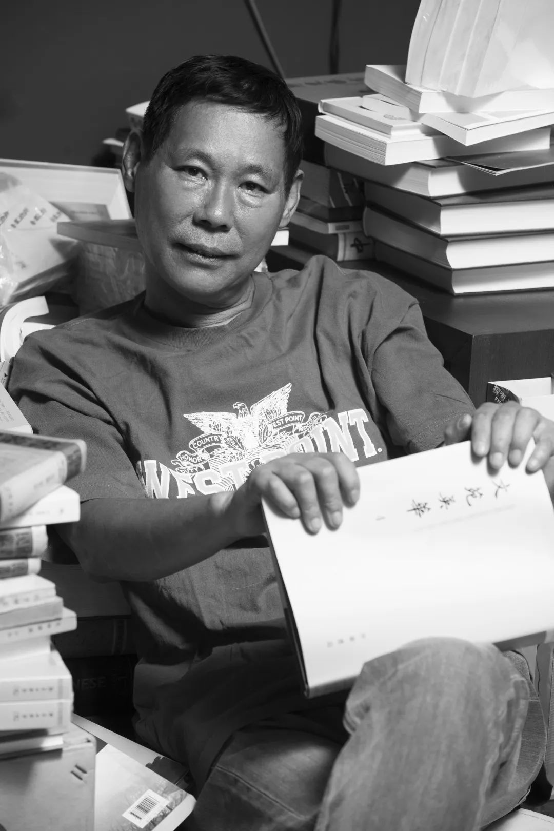 那个教会荆棘鸟用中文歌唱的人,走了……