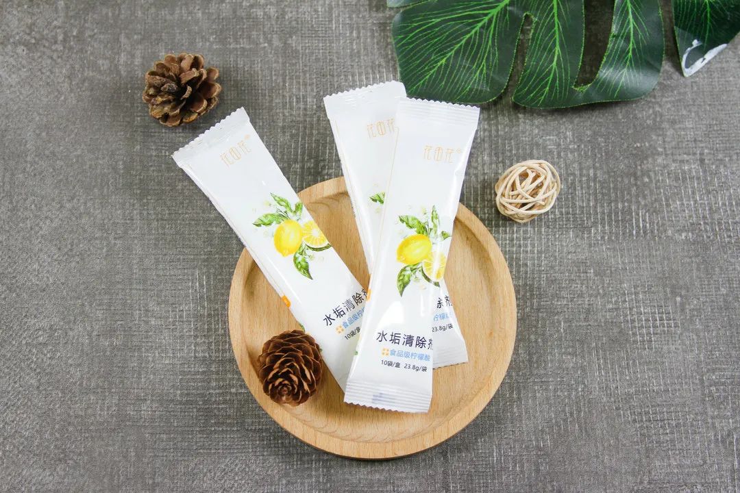 热水壶里的水渍怎么清理,热水壶有水垢可以喝么