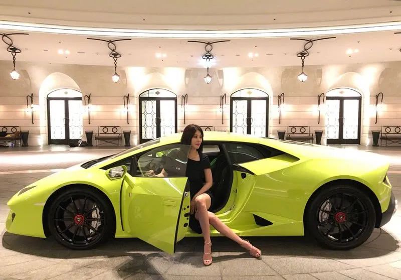 台湾第一名媛怎么被拉下神坛,台湾第一名媛女孩