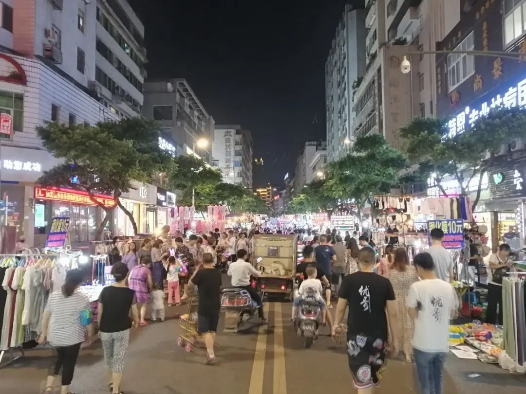 最强摆地摊攻略,最强地摊