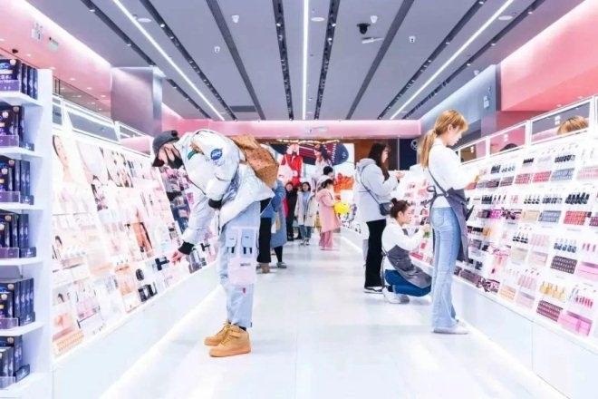 无惧关店退租潮，今年开店1000+！小姐姐最爱的“颜值”新物种们正在乘风破浪