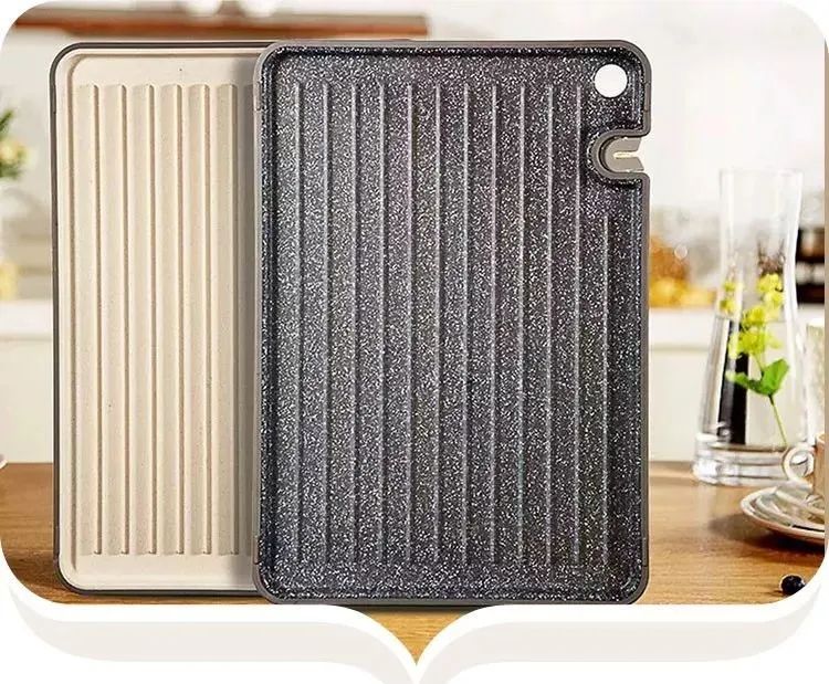 2亿细菌藏身菜板，99%抗菌的变态菜板，不发霉，磨刀磨蒜样样能行