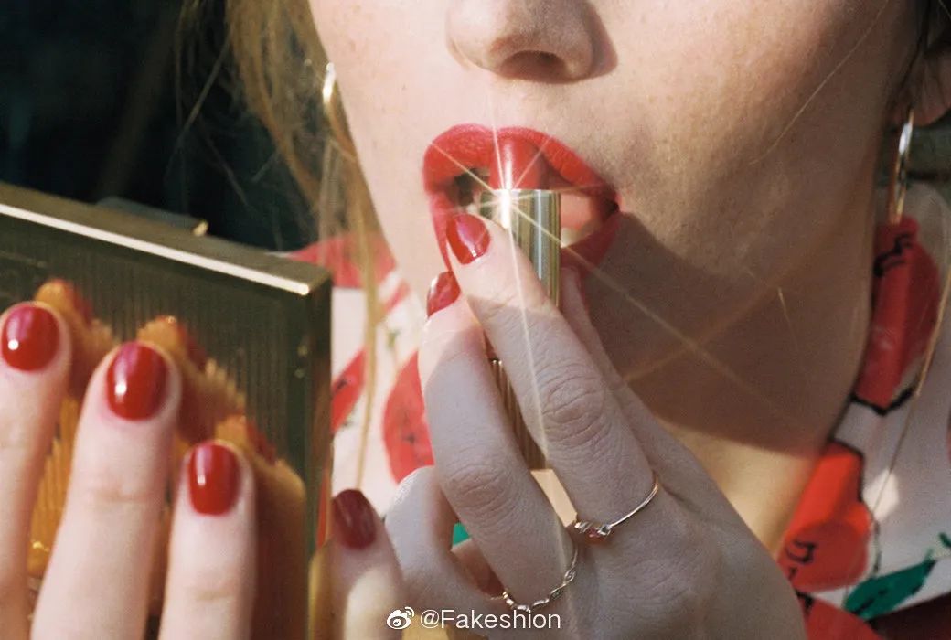 博主们的自创彩妆品牌是闹着玩吗？用过觉得，香