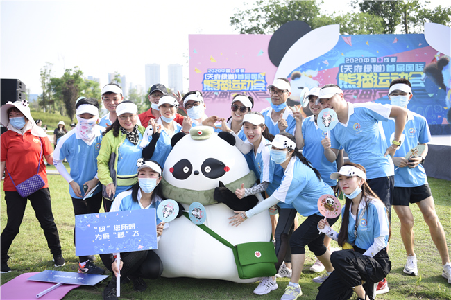 成都熊猫欢欢喜喜,成都大运会开幕式满屏都是熊猫