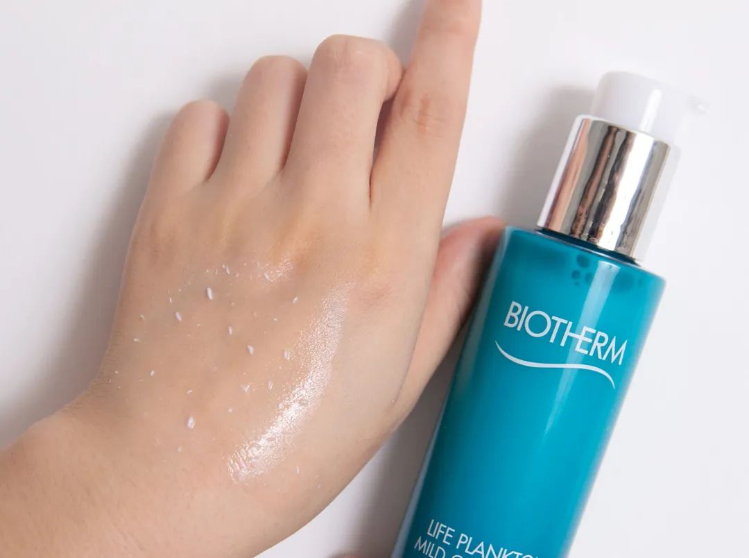 粉丝提问|有防晒,为什么身上很白,脸上很黑?