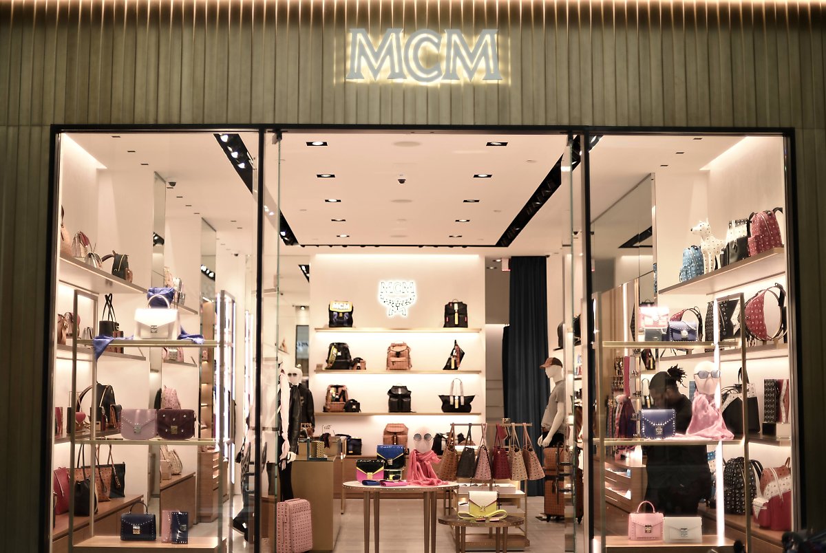 曾经特别火爆的mc,韩国曾经很火的mc