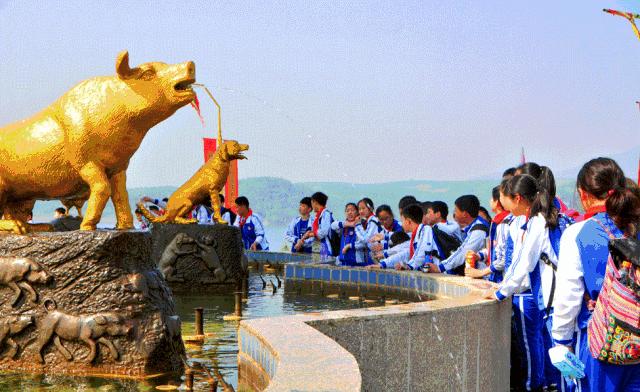 读万卷书行万里路畅游书海,读万卷书行万里路研学视频