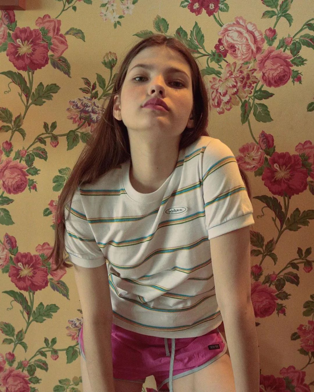 blackpink泫雅摆尾,blackpink全员观看泫雅舞台