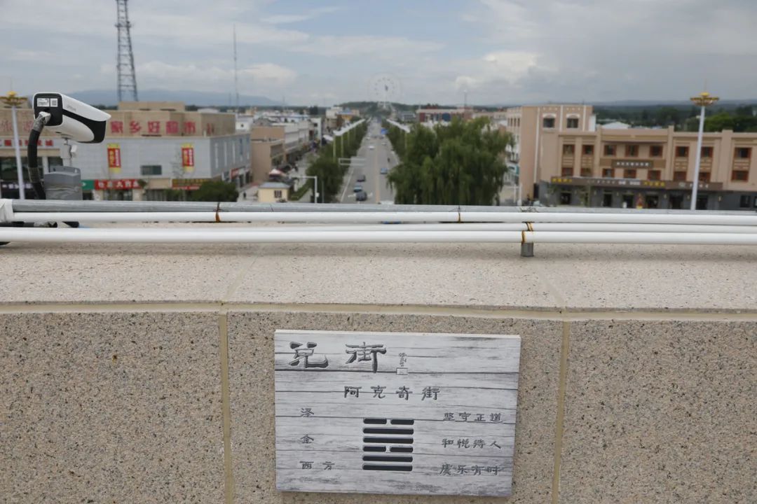 新疆伊犁昭苏油菜花几月开,大美新疆昭苏特克斯油菜花