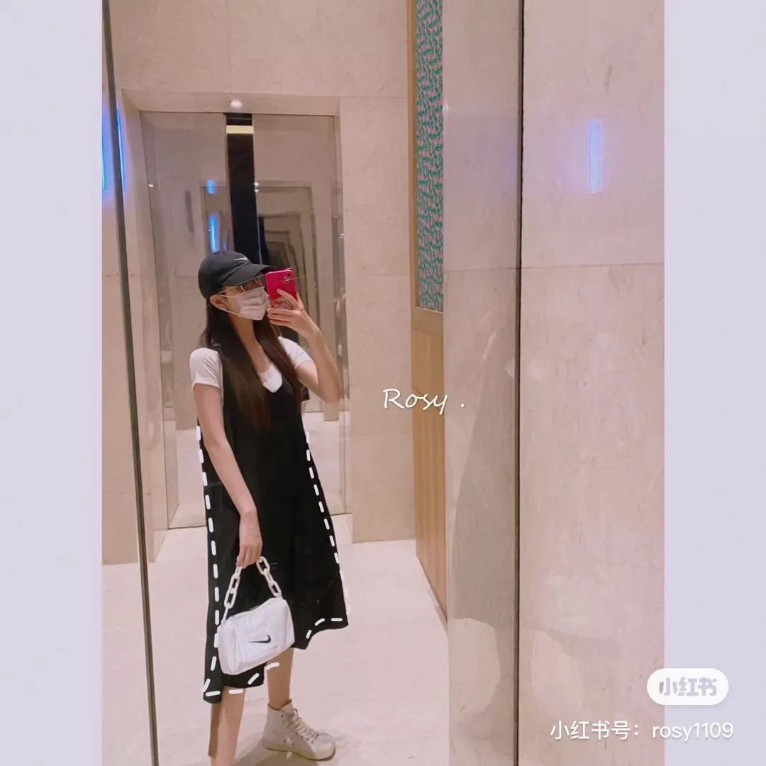 去赵露思家里做客是什么综艺,赵露思私下穿衣打扮