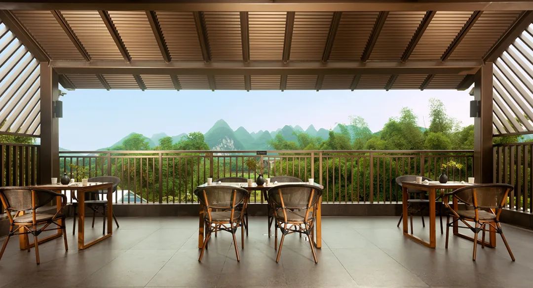 比买一送一还划算，全年不涨价！享山水画里329㎡双卧别墅，玩皮划艇漂流