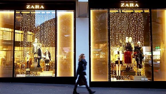 超大大大大网红小黄鸭空降常州，萌到尖叫