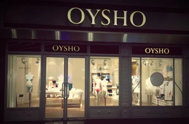 超大大大大网红小黄鸭空降常州，萌到尖叫