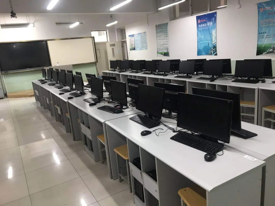 太原十三中招生电话,太原第十三中学校招生简介