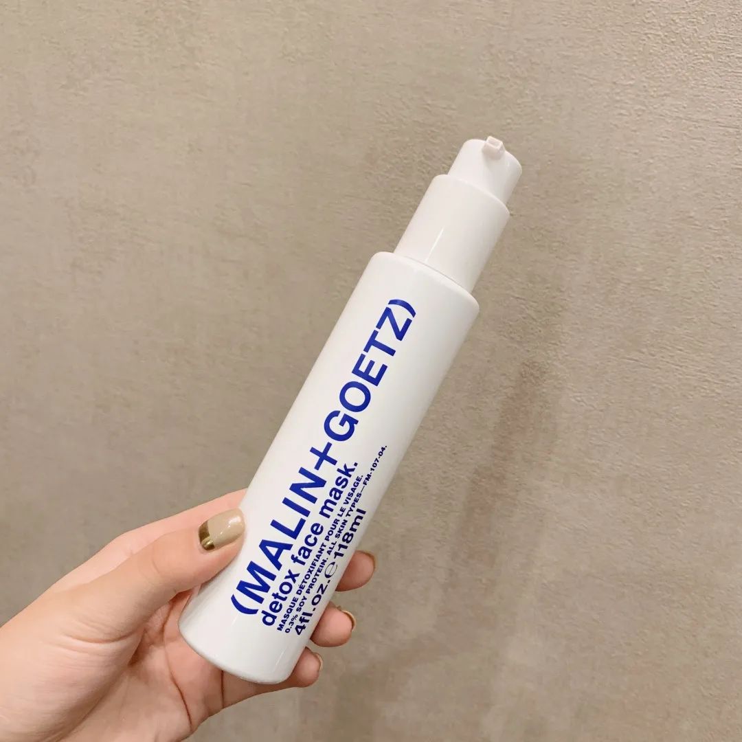 吴彦祖变脸苏大强照片,冻龄女神素颜成照妖镜