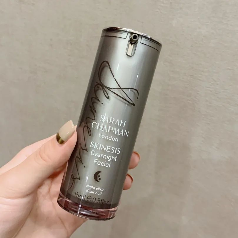 吴彦祖变脸苏大强照片,冻龄女神素颜成照妖镜