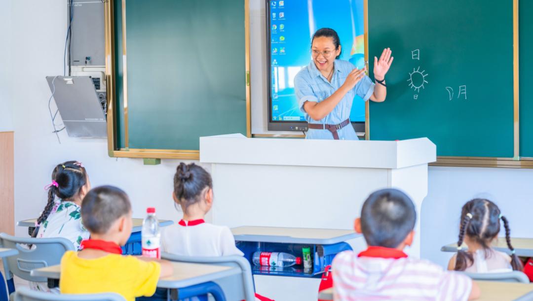 百年老校风景,美百年酒店
