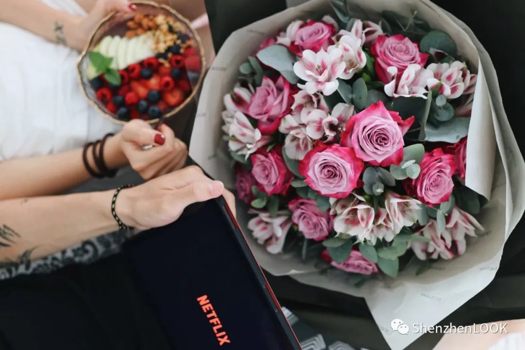 look娣卞湷瀹屾暣瑙嗛,娣卞湷look鑺卞簵