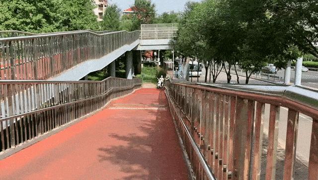 雅迪电动车冠能m9测评,雅迪冠能m8深度评测