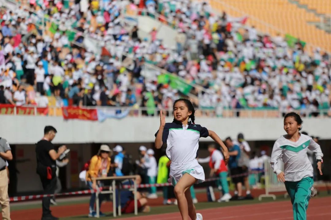 牛！天河这所小学作业量少成绩超强！学有优教30年诞下“3条龙”