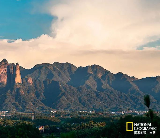 江郎山，刺破天