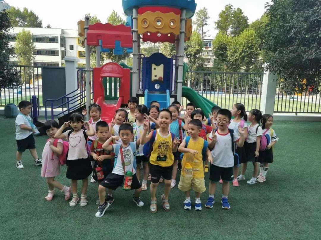 元气满满的开学准备,元气满满迎接新学期图片