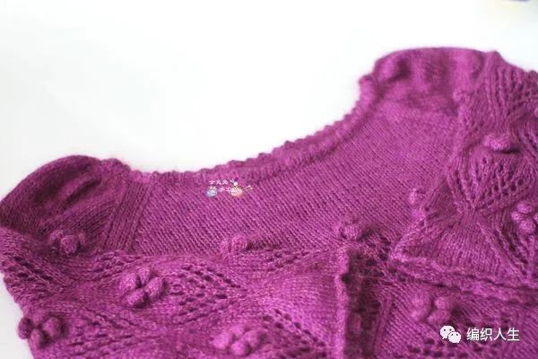 马海毛镂空套头衫编织,圆领长袖晕染彩绘马海毛套头衫