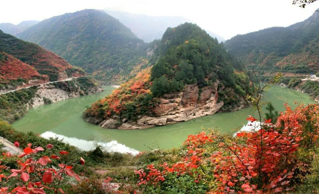 跨越千山万水只为遇见你歌曲,跨越千山万水只为追寻