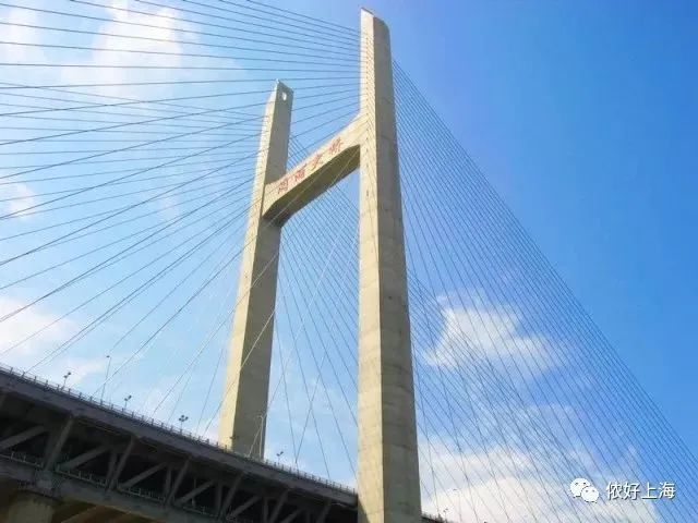 黄浦江变宽,黄浦江上过江通道