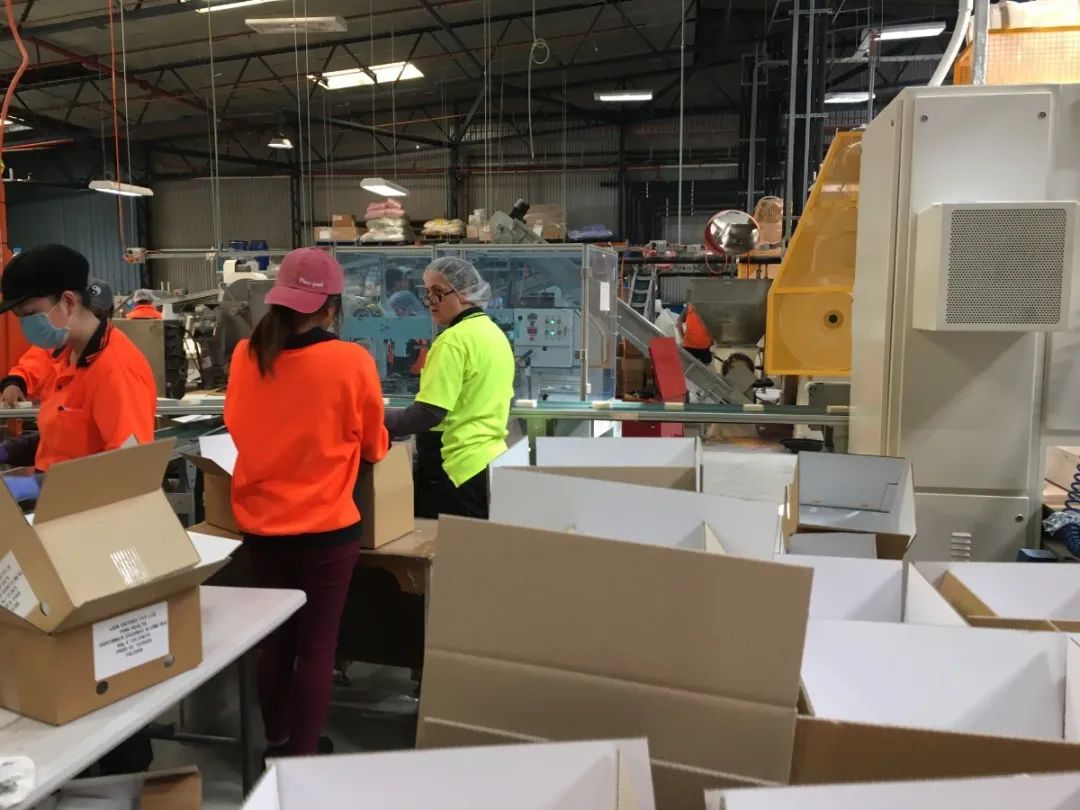 一百多的进口产品,几十万件大量积压原单