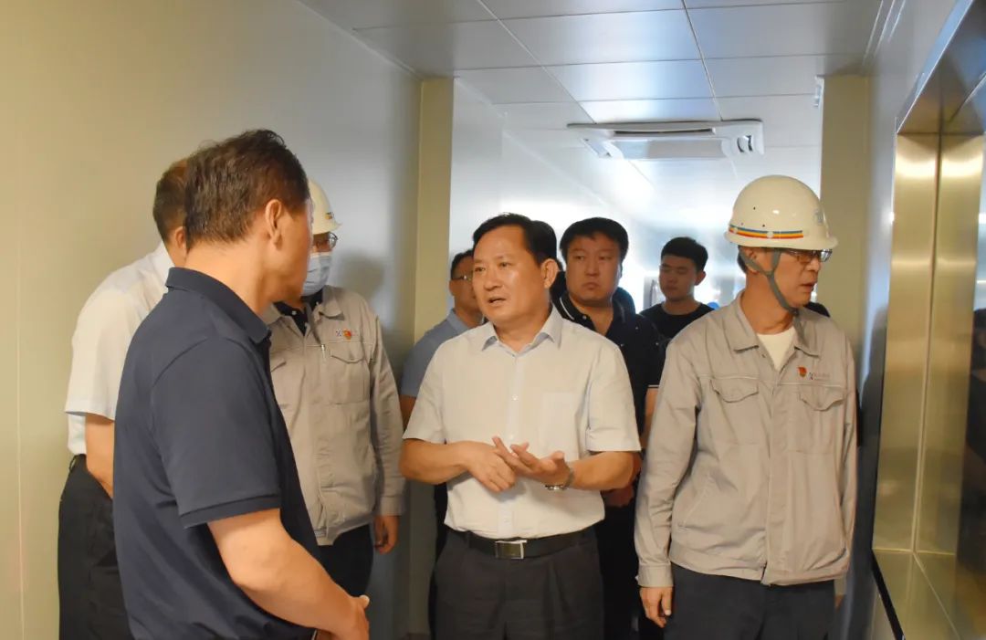 市委书记下乡视察乡办小学,市委书记到乡镇小学视察全集