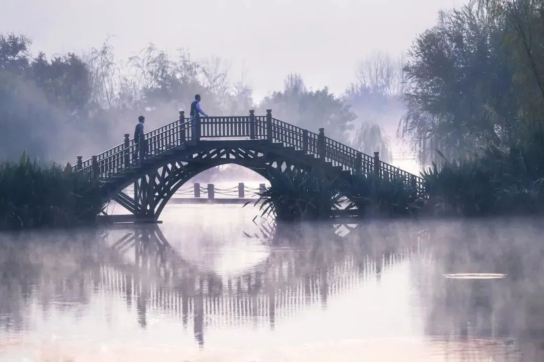 七彩西昌夜景美图,七彩西昌全景图