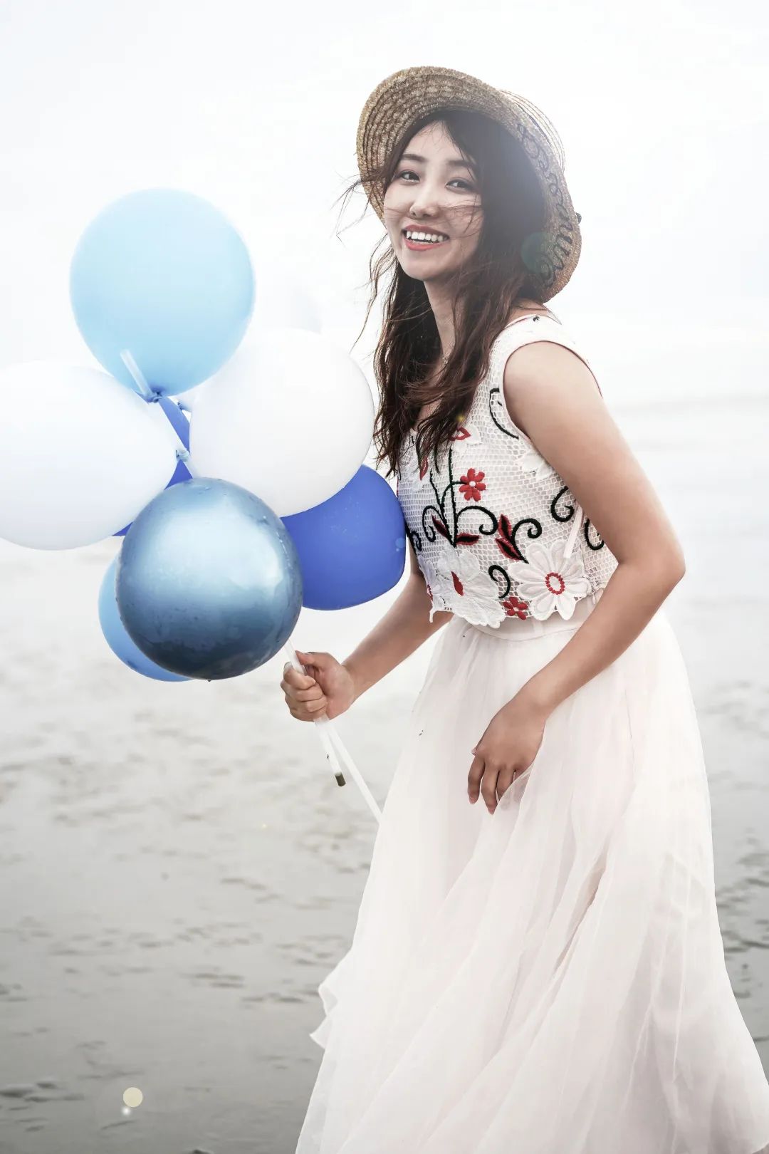 孟佳成团夜后台,孟佳为什么能逆袭成团