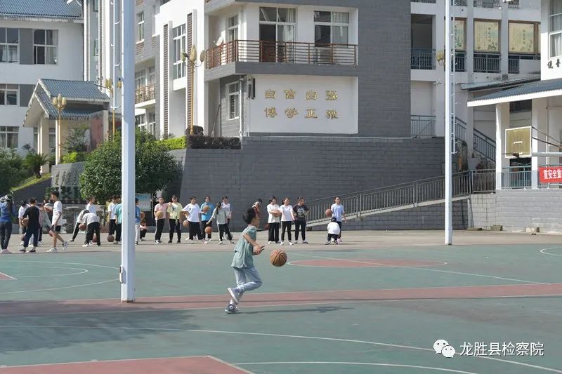 第496期龙胜县检察院新学年开展法治进校园为青春护航