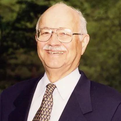 美国最大的地主有多少亩地,美国排名第一的大地主