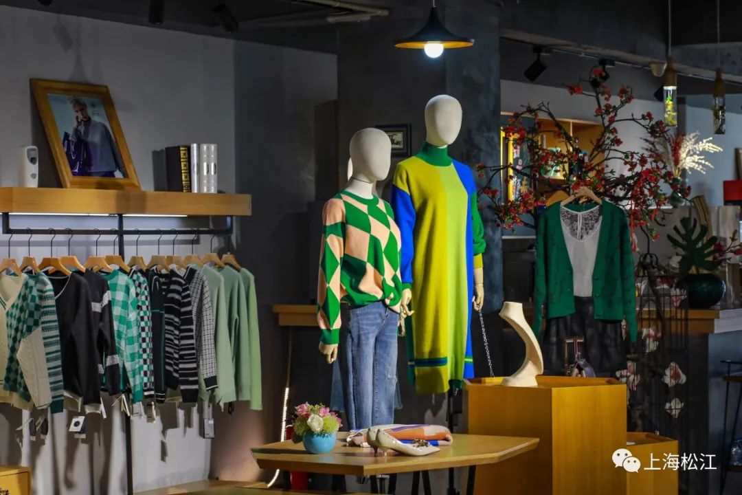工厂店秋冬上新特卖1折起，关注“上海松江”还有专属折上折！