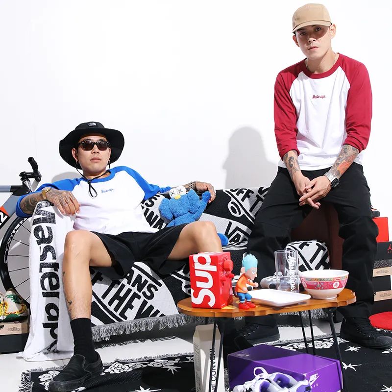 在学校买东西需要带什么,在教室里买东西